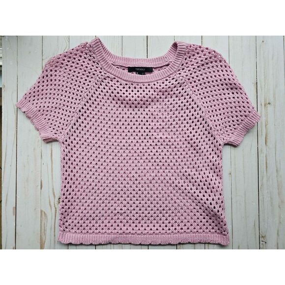 Forever 21 Tops - Coquette Forever 21 Pink Crochet Open Knit Crop Top S